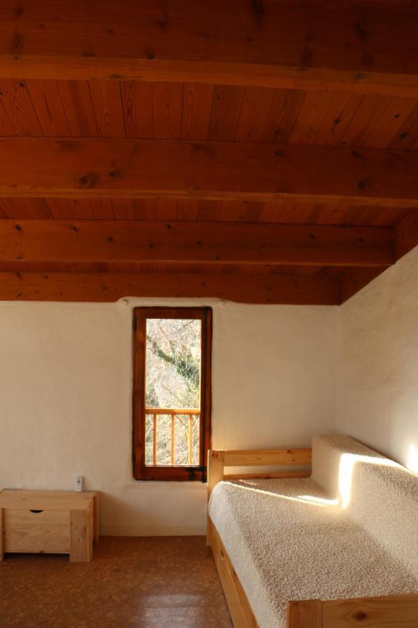 Casa Ecologica En Plena Naturaleza Arboli Bagian luar foto