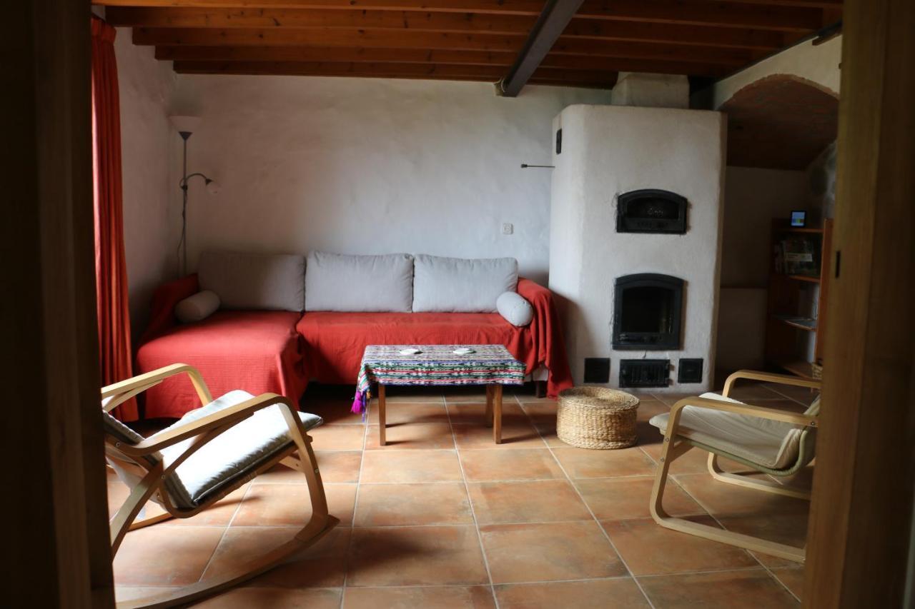 Casa Ecologica En Plena Naturaleza Arboli Bagian luar foto